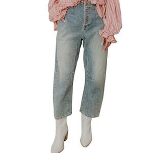 Miou Muse NWT Button Fly Barrel Jean Size Small